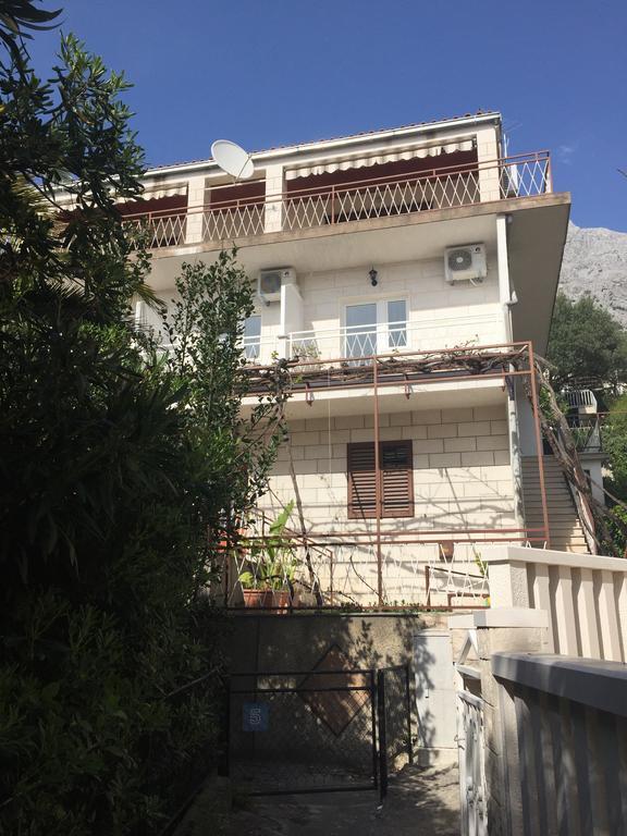 Stanicicke Apartments Baška Voda エクステリア 写真
